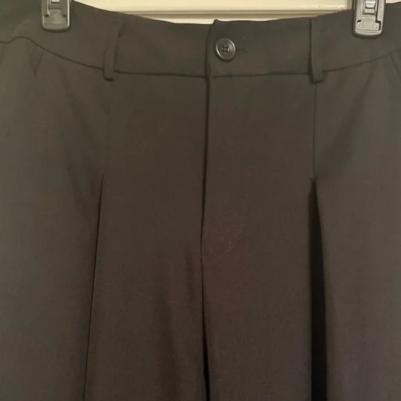 Pleated Wide Leg Black Trousers - Picture 5 of 8